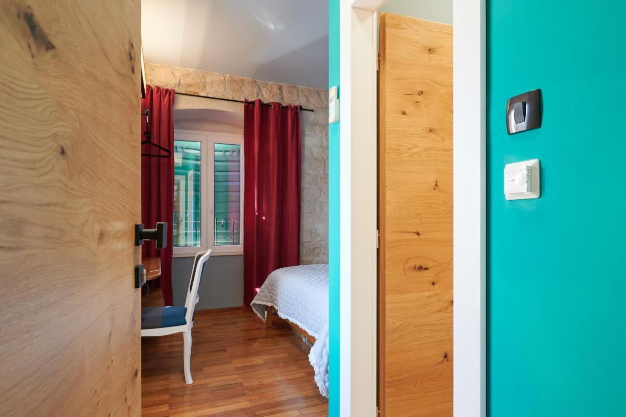 Hotel Domus Maritima Trogir Zewnętrze zdjęcie